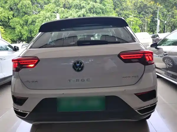 Volkswagen T-Roc 2023
