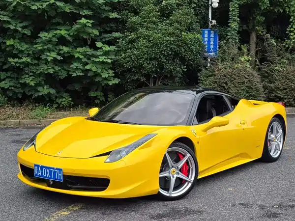 Ferrari 458 2014