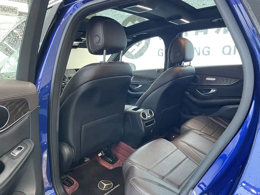 Mercedes-Benz GLC 2020 — фото 13