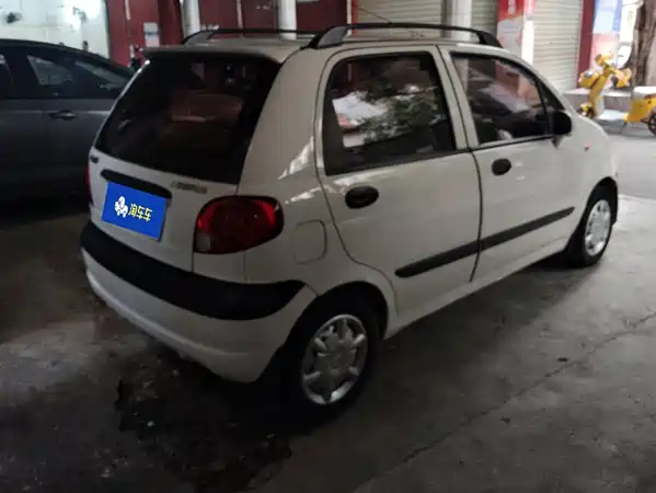 Baojun Lechi 2013