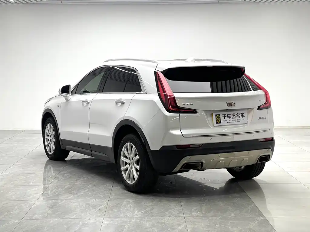 Cadillac XT4 2022
