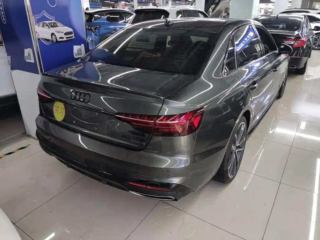 Audi A4L 2023