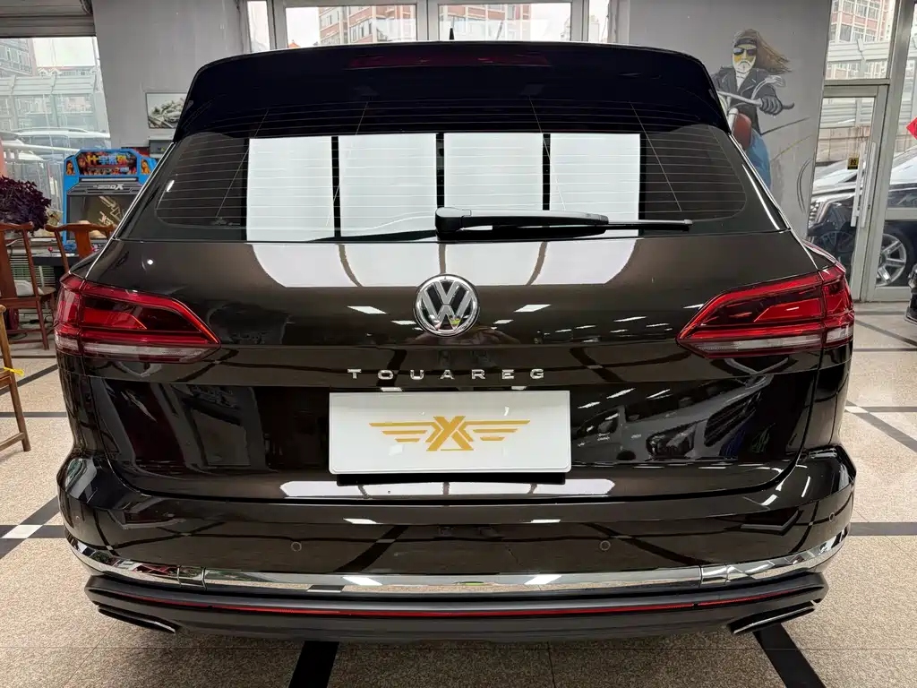 Volkswagen Touareg 2019 — фото 6