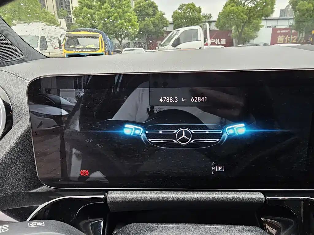 Mercedes-Benz GLA 2022 — фото 6
