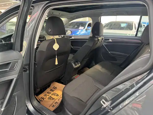 Volkswagen Golf 2019