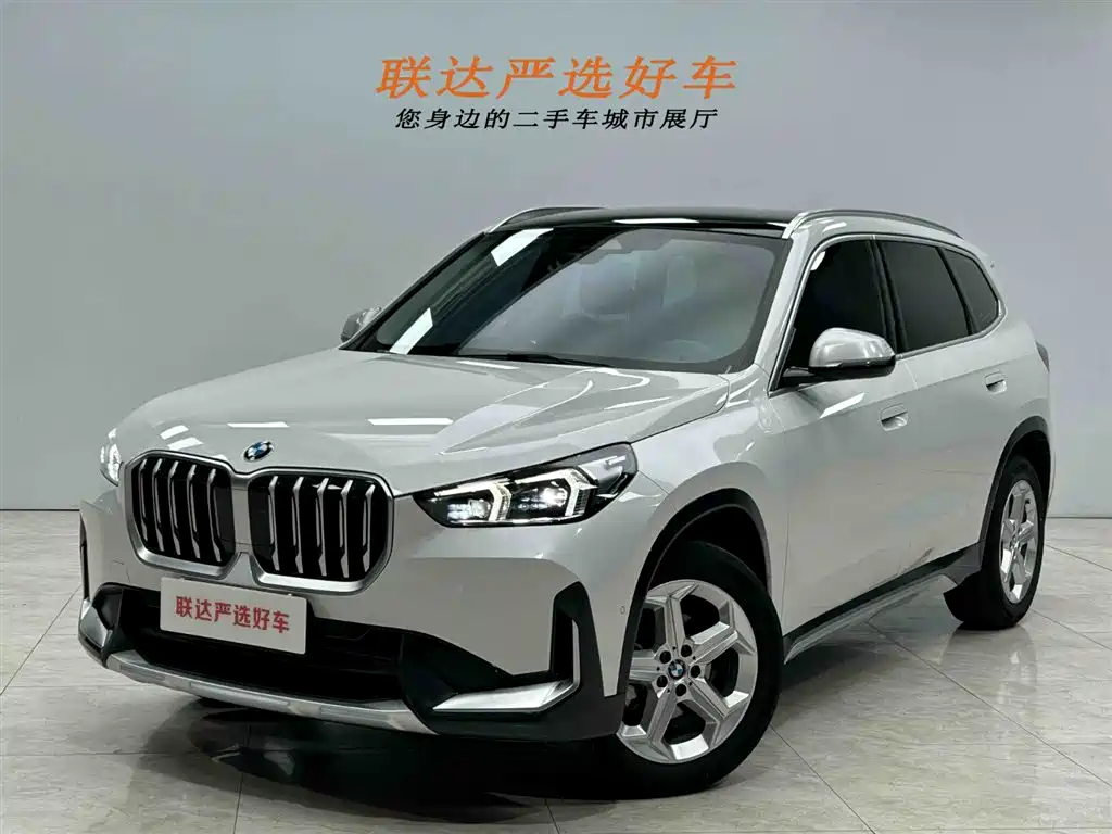 BMW X1 2023 — фото 1