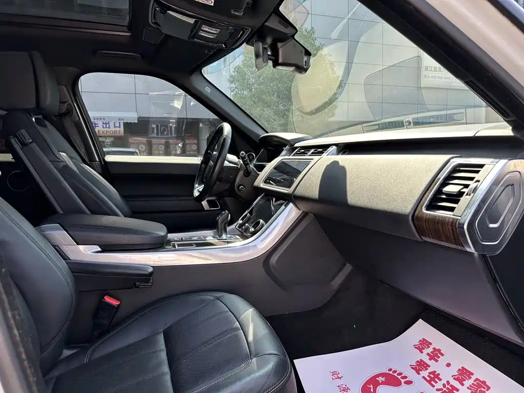 Land Rover Range Rover Sport New Energy 2019 — фото 7