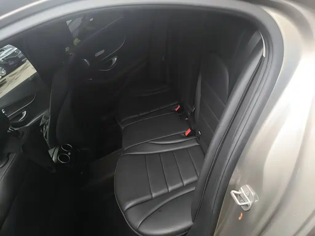 Mercedes-Benz C-Class 2020 — фото 17