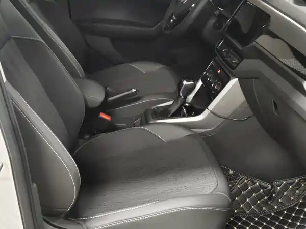 Volkswagen T-Cross 2021