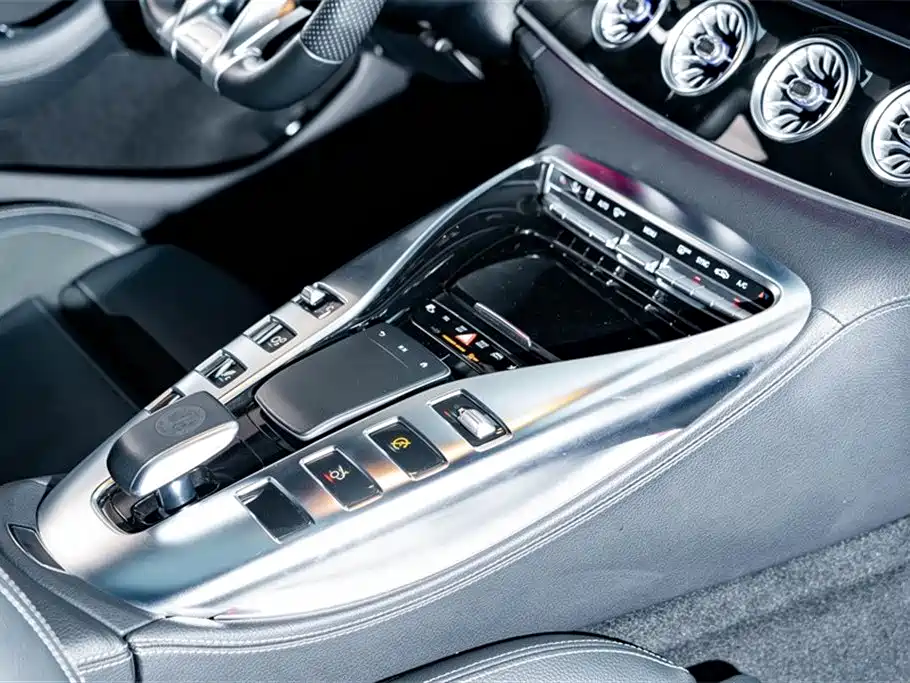 Mercedes-Benz AMG GT 2021 — фото 22