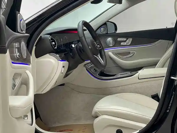 Mercedes-Benz E-Class 2019
