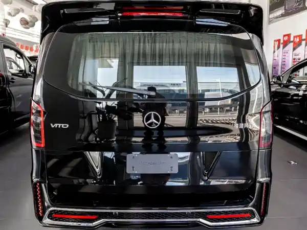 Mercedes-Benz Vito 2024
