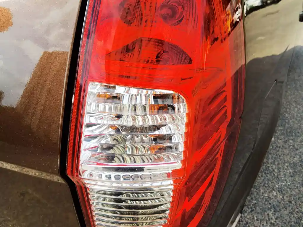 Wuling Hongguang 2015 — фото 22