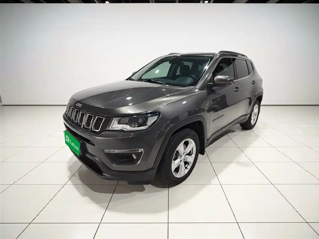 Jeep Compass 2017 — фото 2