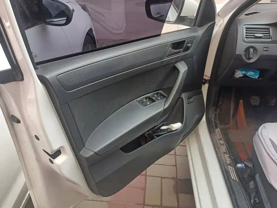 Volkswagen Santana 2021