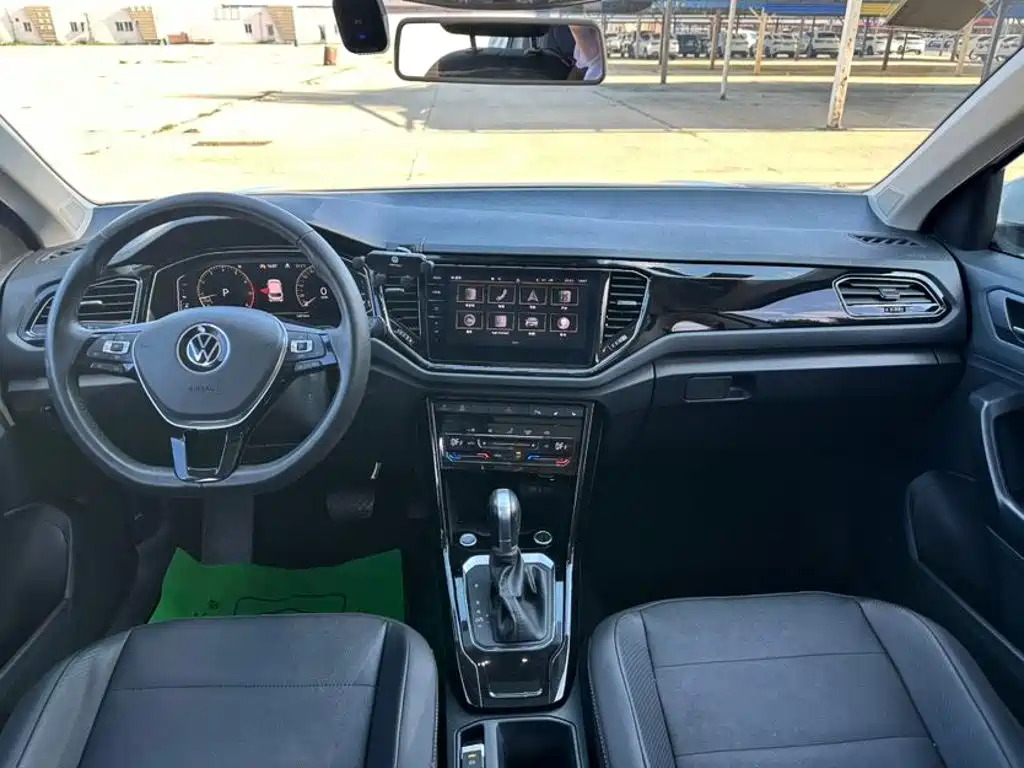 Volkswagen T-Roc 2022 — фото 18