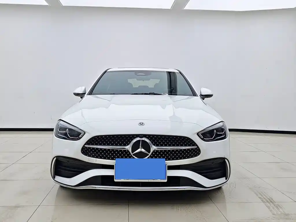 Mercedes-Benz C-Class 2023