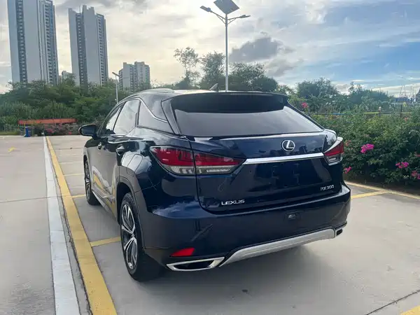 Lexus RX 2020