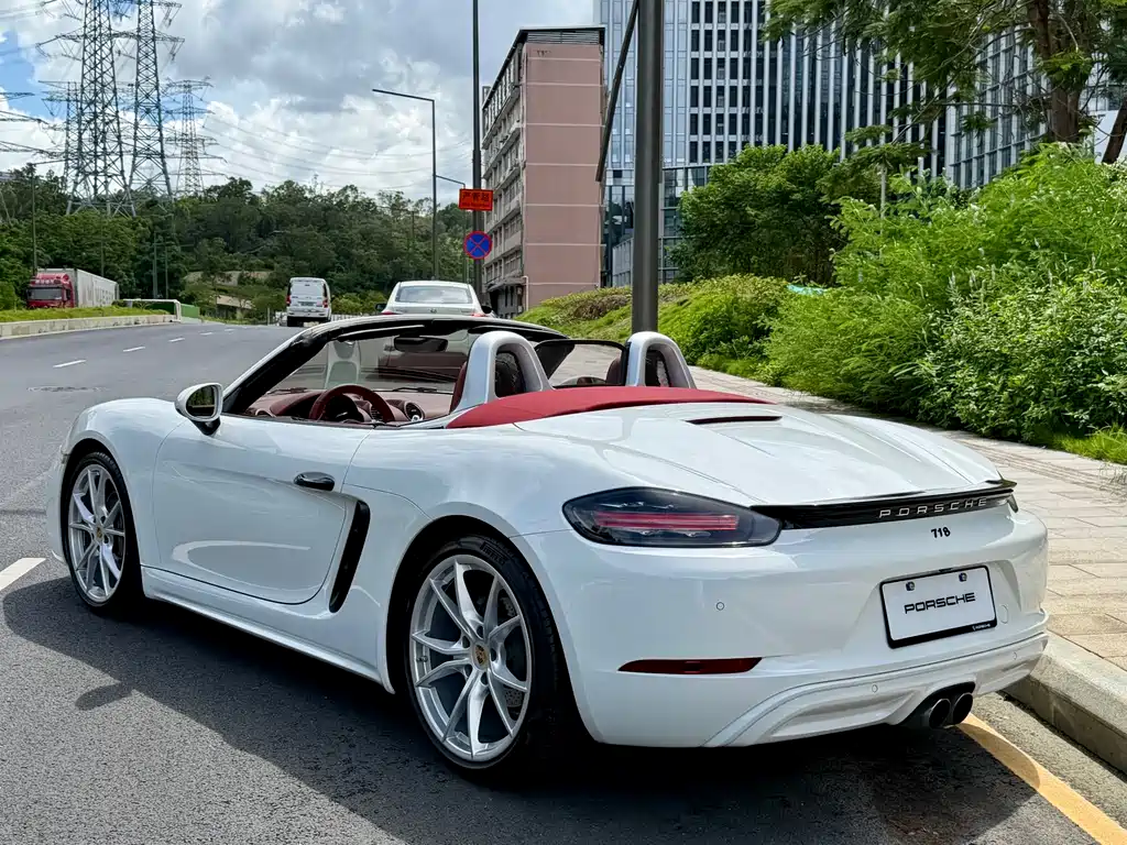 Porsche 718 2019