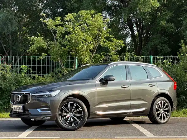 Volvo XC60 2021
