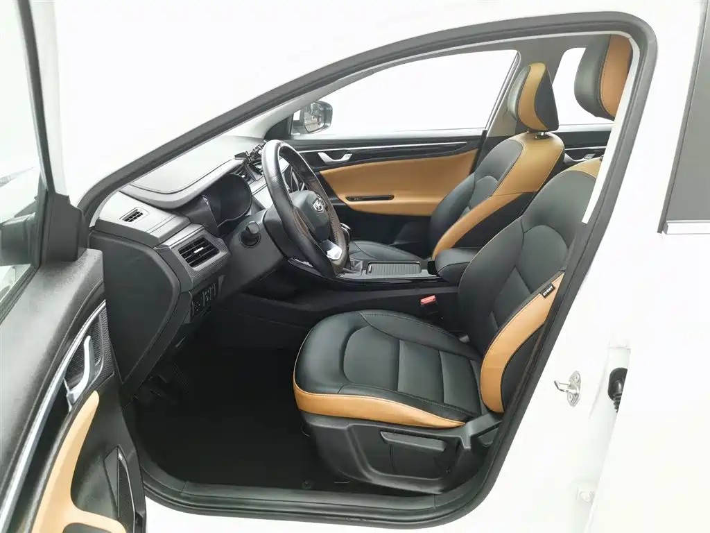 Geely Emgrand GL 2020 — фото 10