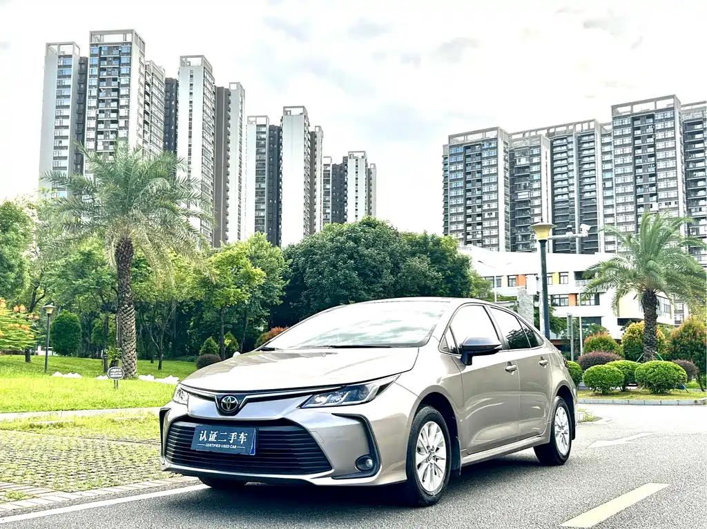 Toyota Corolla 2020 — фото 2