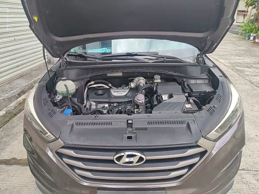 Hyundai Tucson 2016 — фото 20