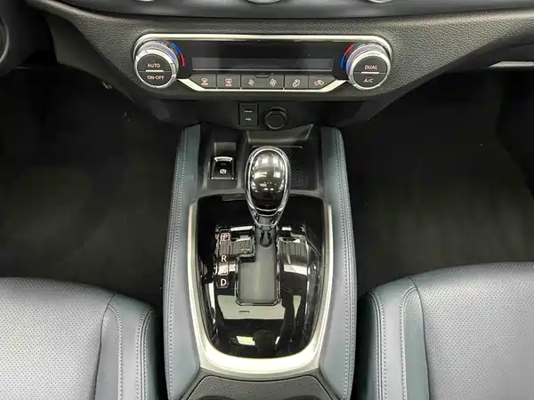 Nissan X-Trail 2025