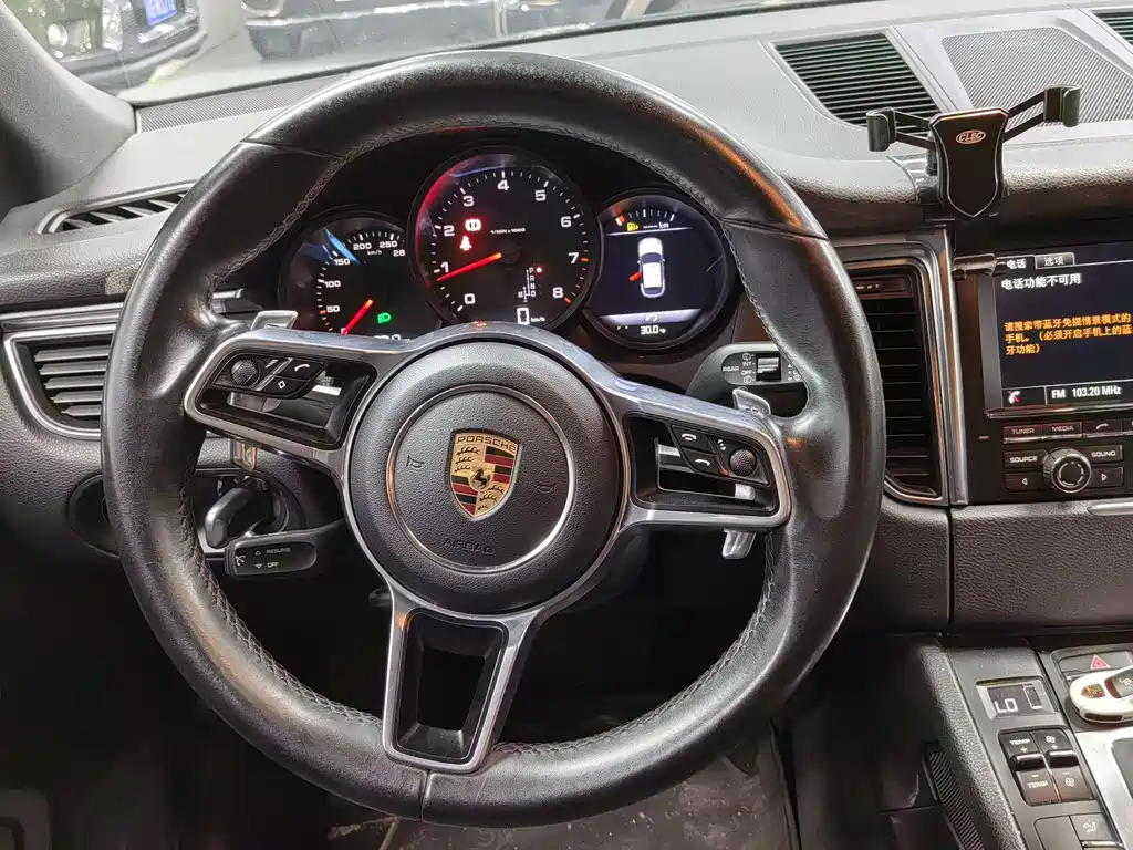 Porsche Macan 2016