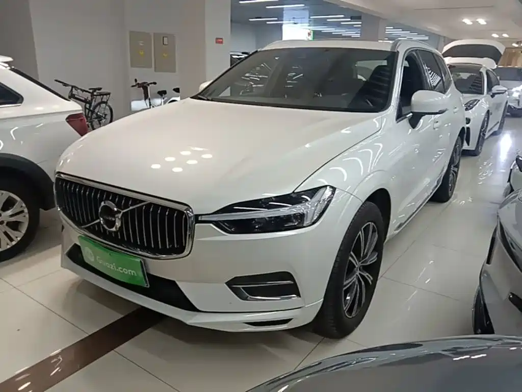 Volvo XC60 2021