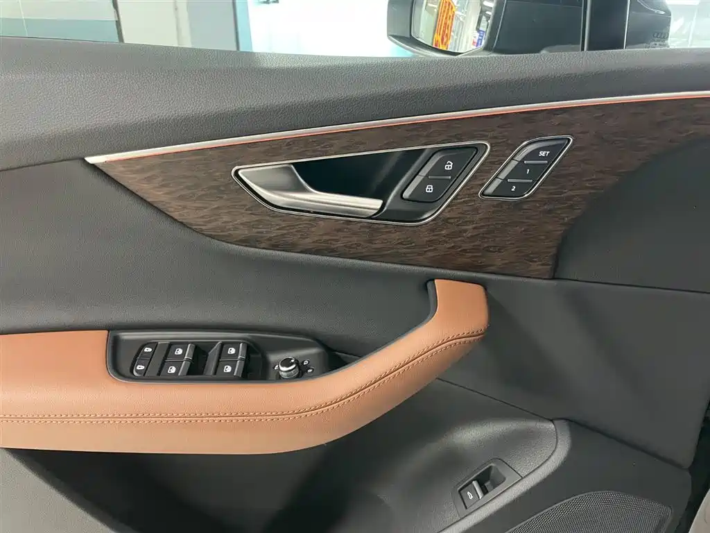 Audi Q7 2024