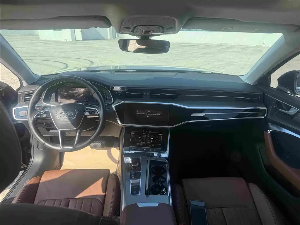 Audi A6L 2020