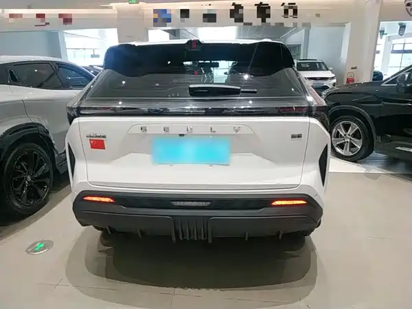Geely Boyue 2025