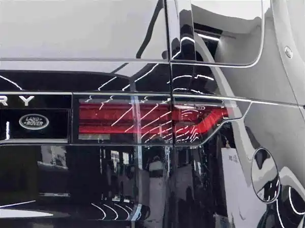 Land Rover Discovery 2025