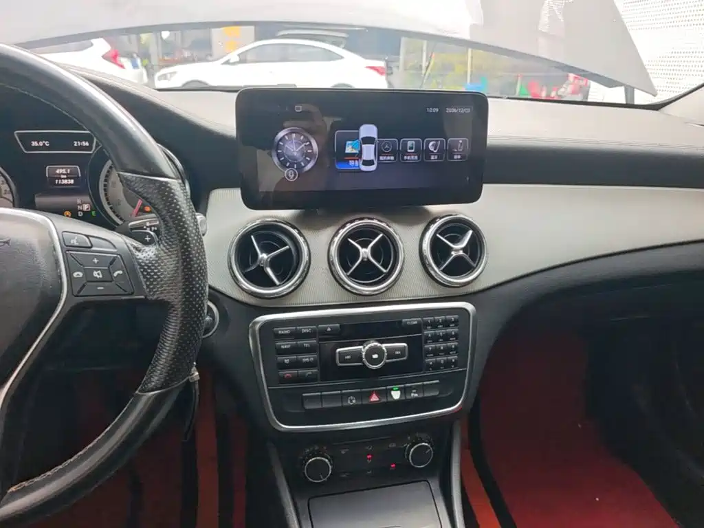 Mercedes-Benz GLA 2016 — фото 13