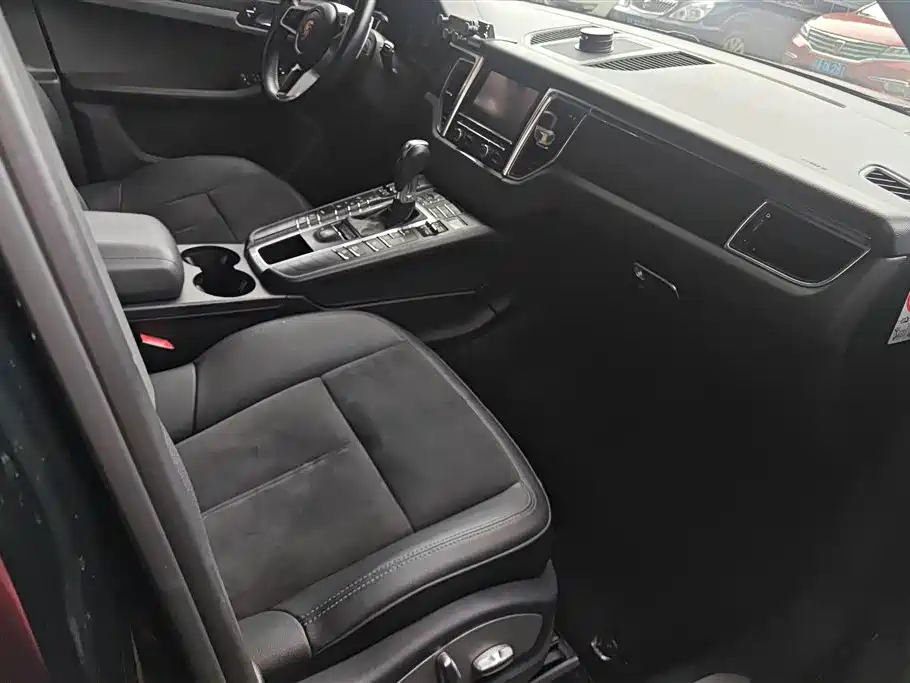 Porsche Macan 2014 — фото 8