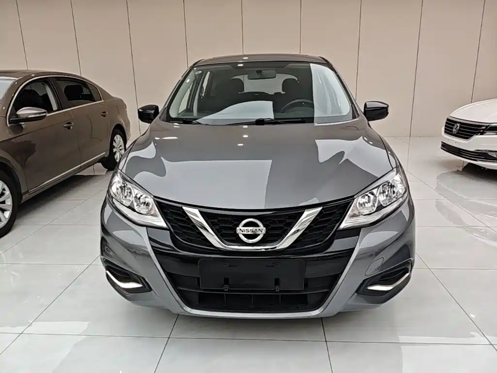 Nissan Tiida 2021