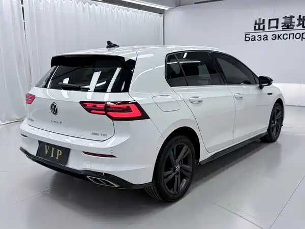 Volkswagen Golf 2022