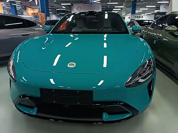 Xiaomi SU7 2025