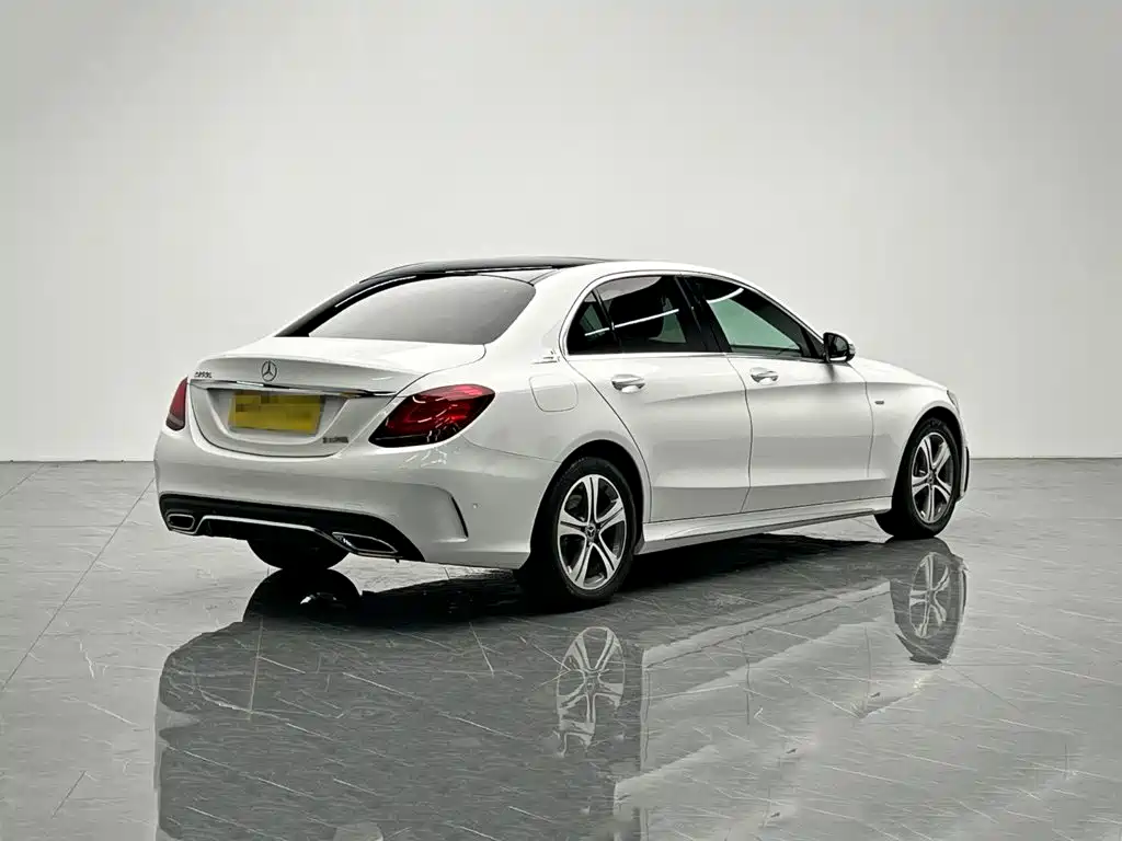 Mercedes-Benz C-Class 2020 — фото 6