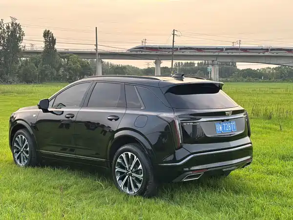 Cadillac XT5 2024