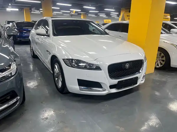 Jaguar XFL 2017