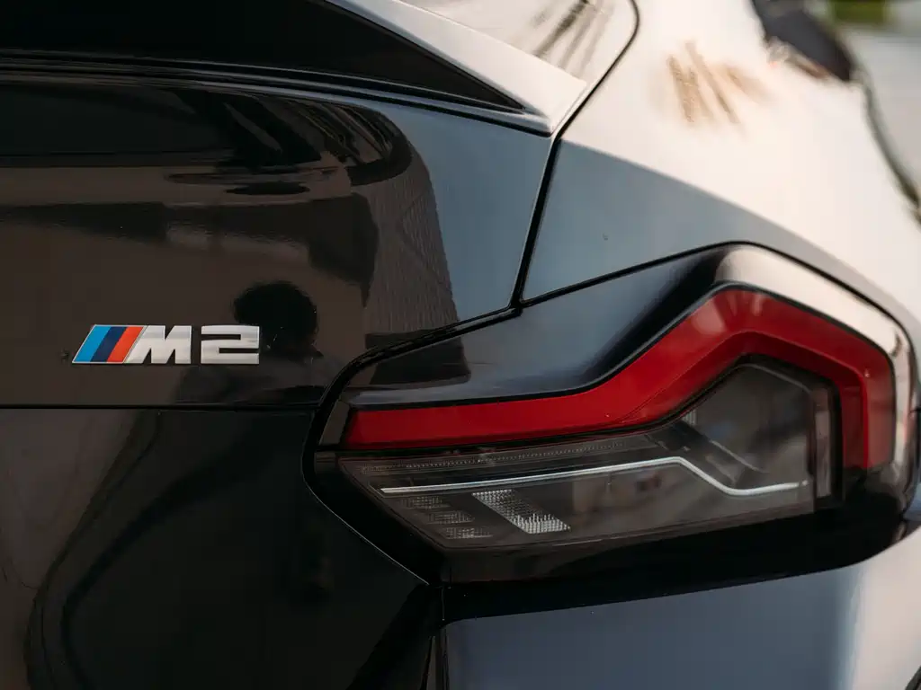 BMW M2 2023 — фото 16