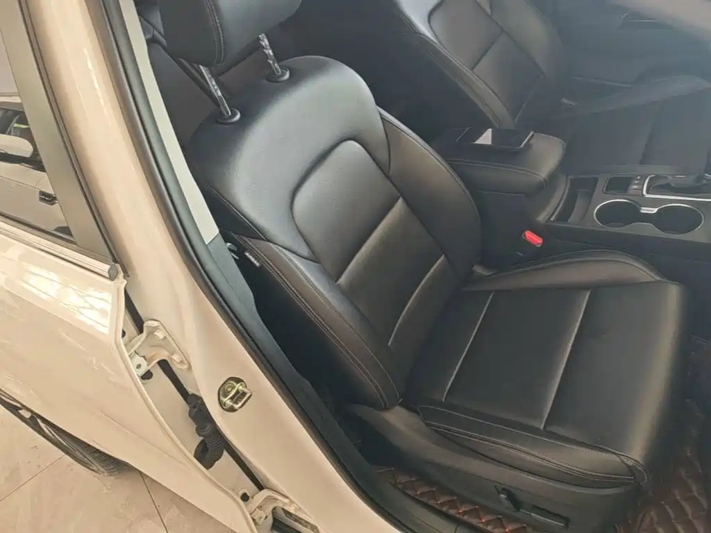 Kia KX5 2016 — фото 25
