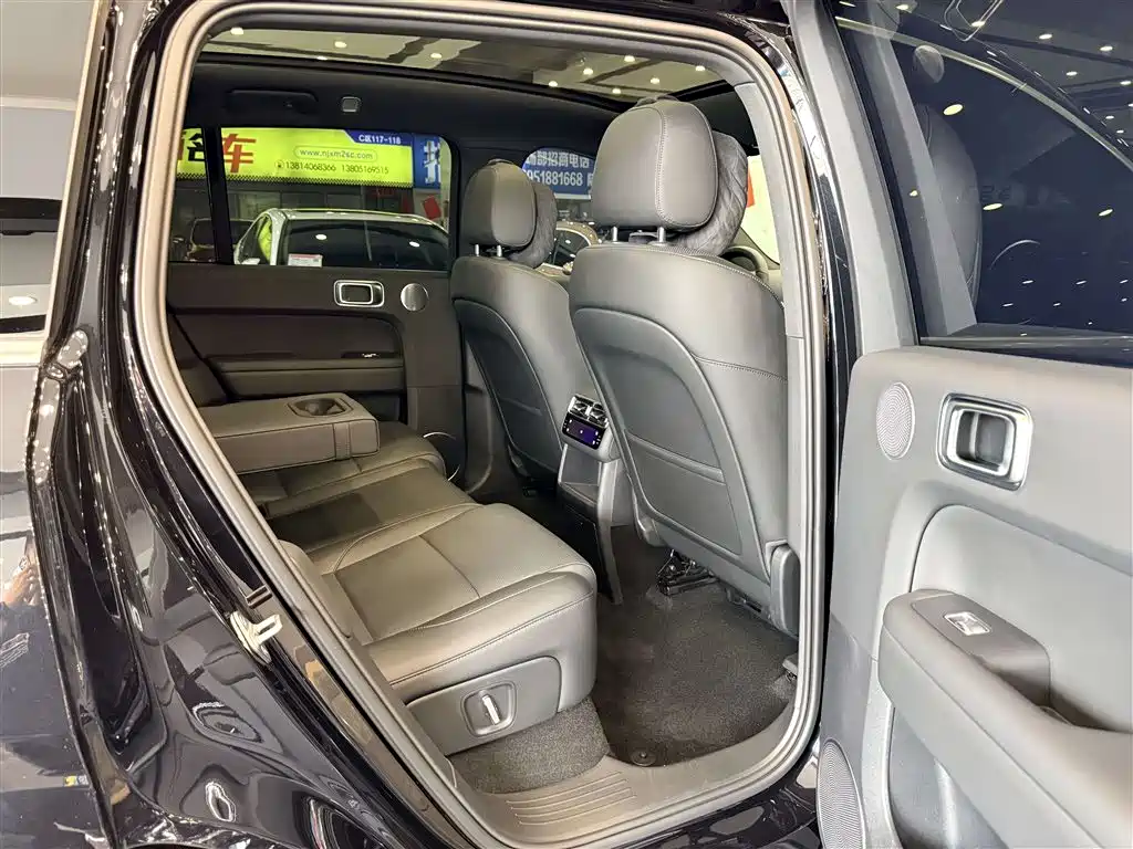 Li Auto Li L6 2024
