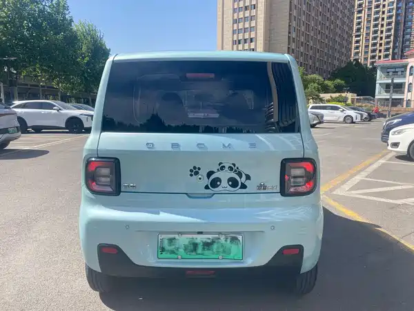 Geely Galaxy Panda 2023