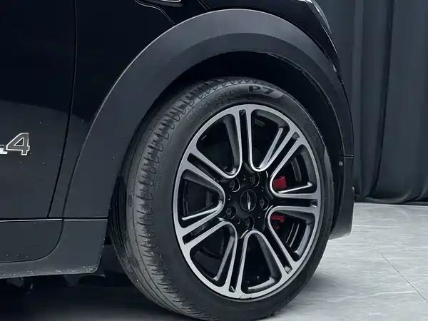 MINI JCW COUNTRYMAN 2015