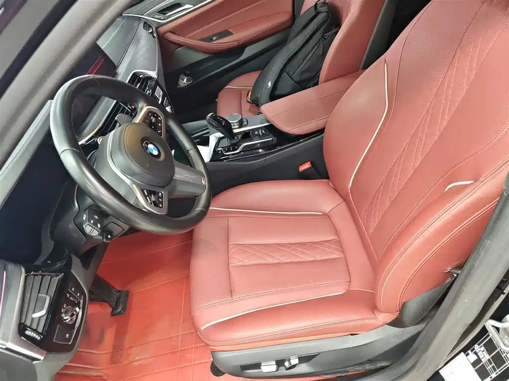 BMW 5 Series 2022 — фото 15