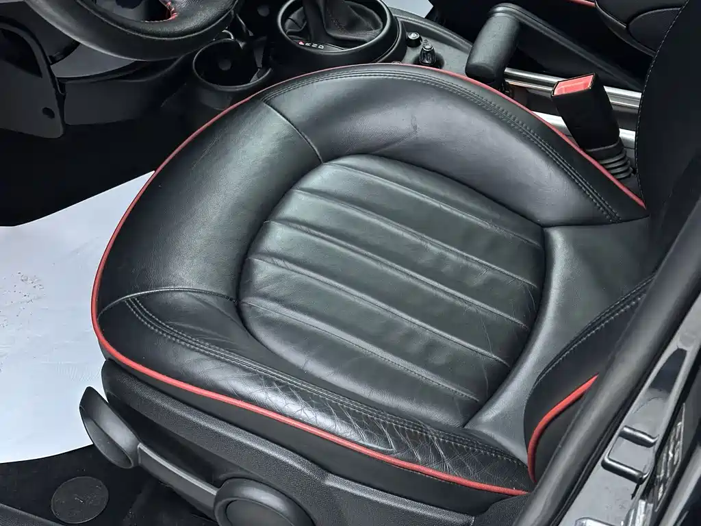 MINI JCW COUNTRYMAN 2015 — фото 9