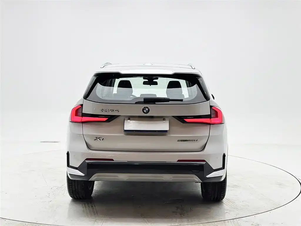 BMW X1 2023 — фото 5
